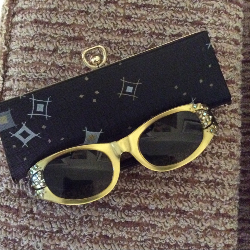 Pinup Vintage Sunglasses VLV